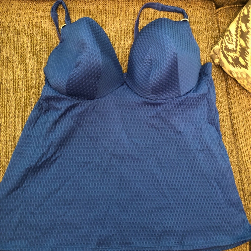 Cacique Swim Top 42DD